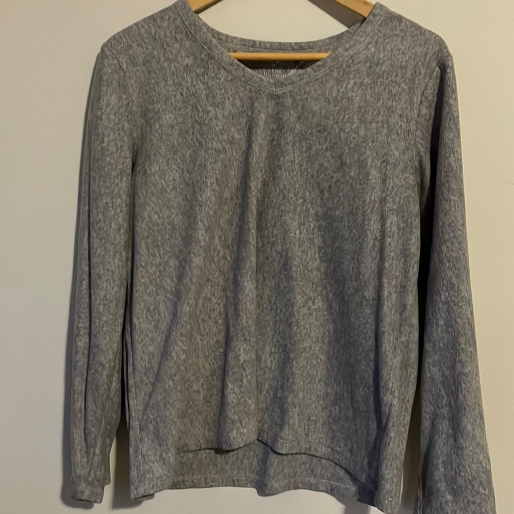 Croft & Barrow grey long sleeved sweater flannel soft (M)